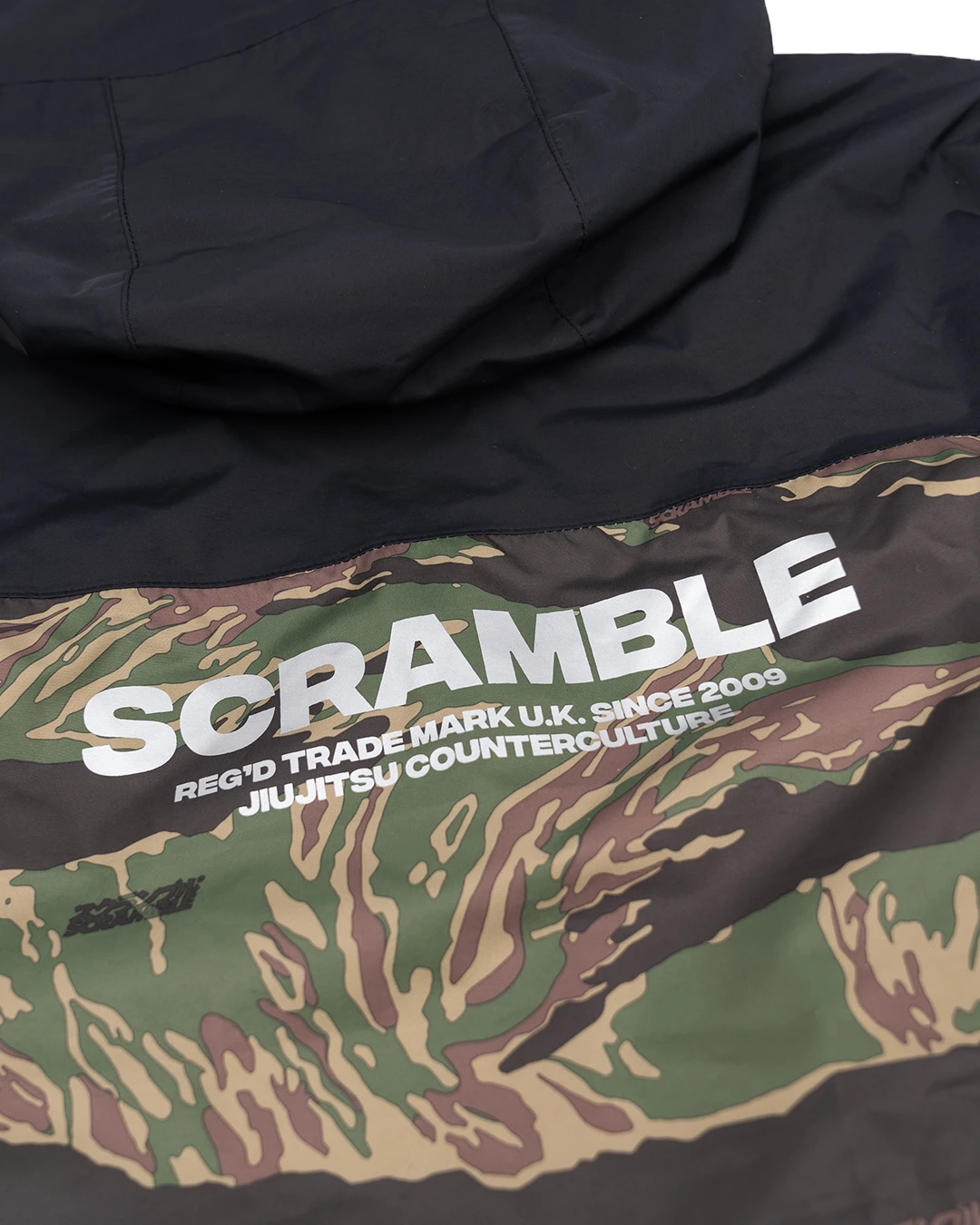 AME JACKET - TIGER CAMO / BLACK