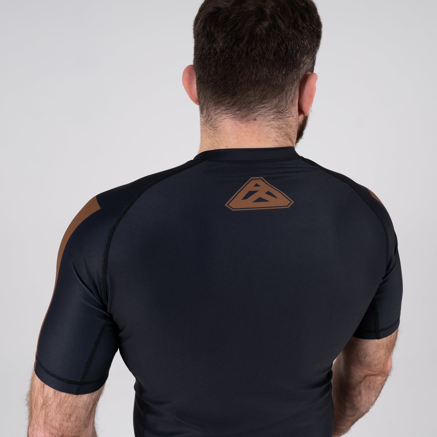 RANKED RASHGUARD - BROWN